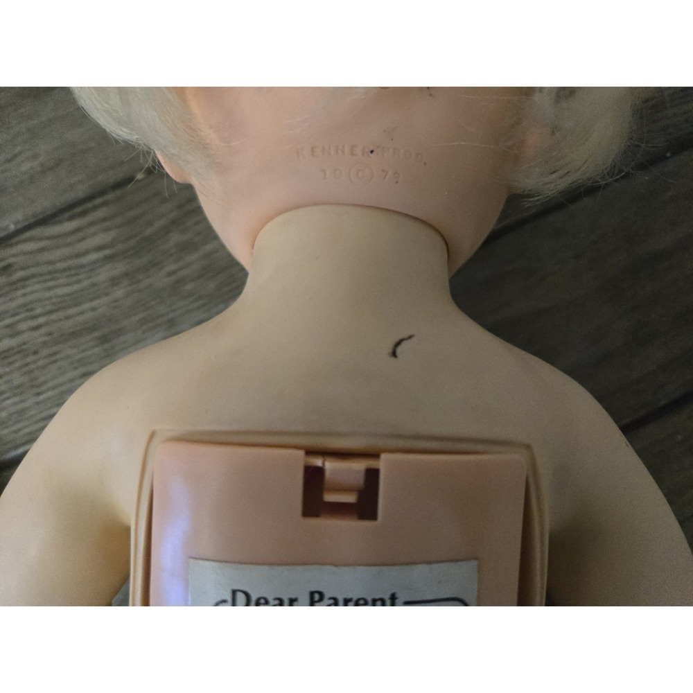 Vintage 1973 Kenner Original Baby Alive 16" Vinyl Doll Blue Eyes NOT WORKING - Picture 10 of 15
